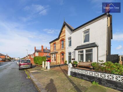 St. James Road, Blackpool, FY4