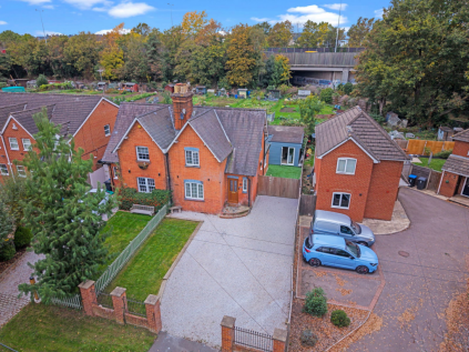 Vicarage Road, Egham, TW20
