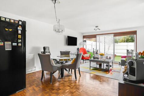 Brierley Close, London, SE25