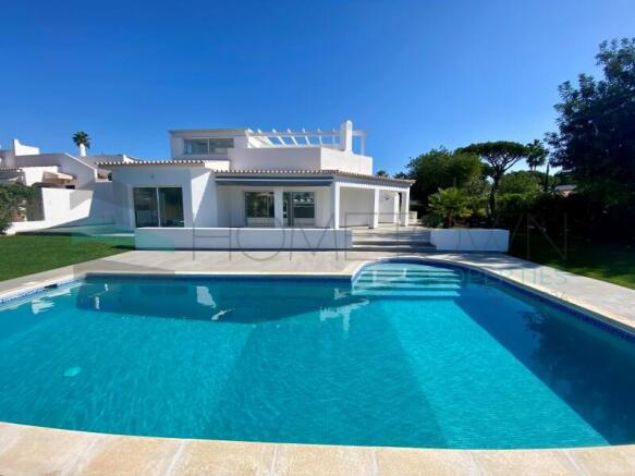 Villa - Vilamoura - Sale - Hometown Properties - Algarve