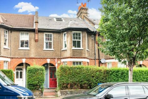 Camberwell - 3 bedroom flat for sale