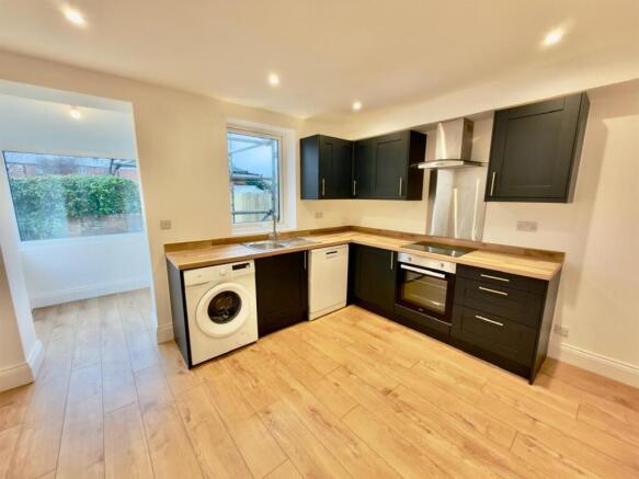 WhatsApp Image 2025-12-04 at 12.48.15 (2).jpeg