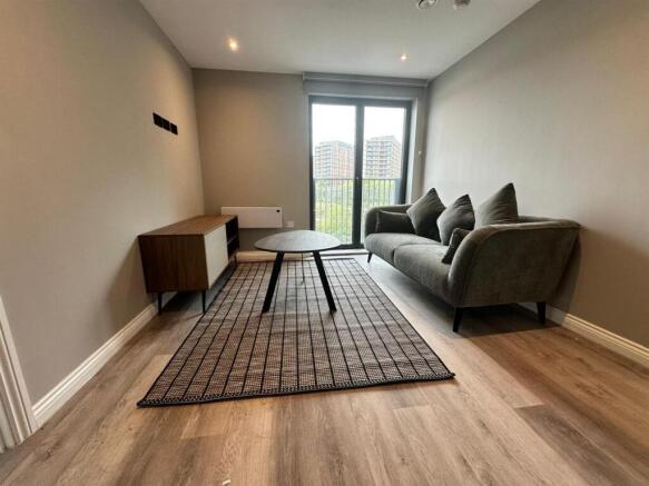 WhatsApp Image 2024-04-29 at 15.24.10_99532990.jpg