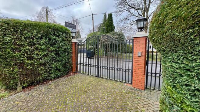 gates.jpg