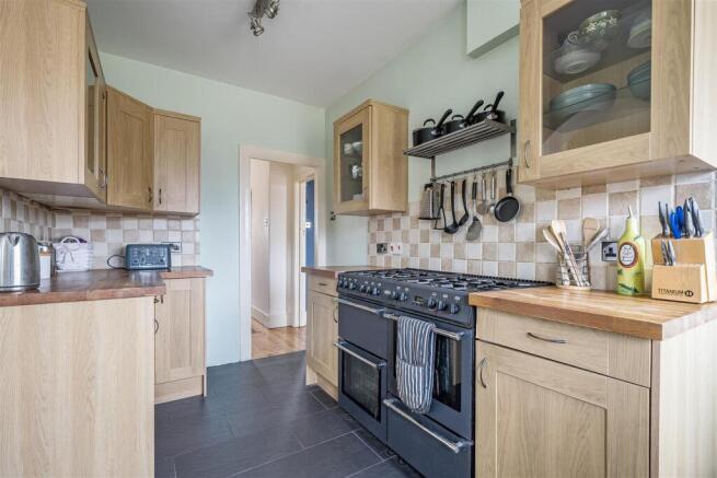 3. 1335198-15-6893752ce887e-.jpg