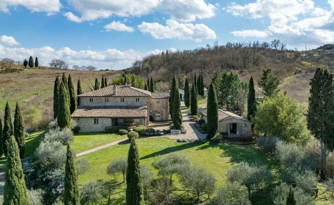 7 bedroom country house for sale in Perugia, Perugia, Umbria, Italy