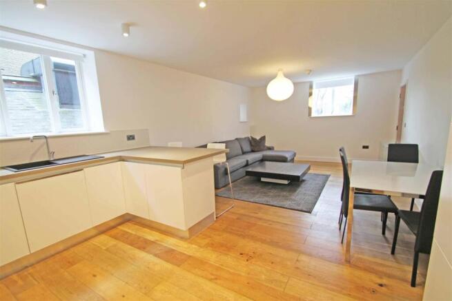 Open Plan Lounge Kitchen