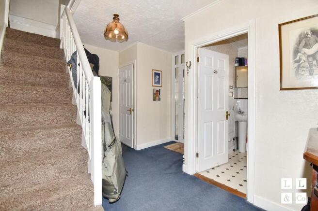 GROUND FLOOR HALL