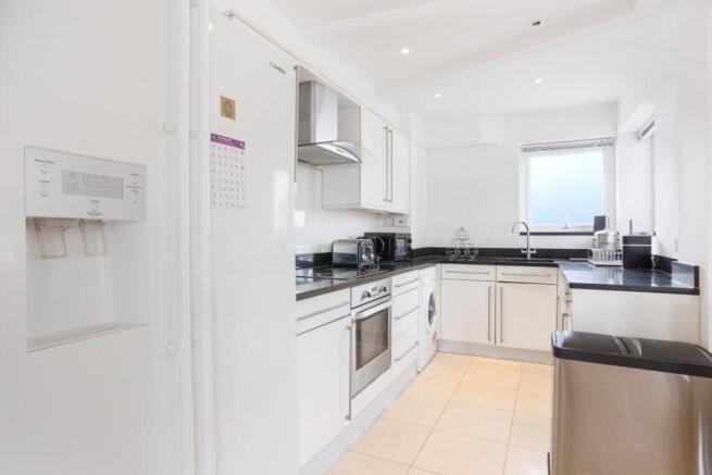 1474743482 - 9 Beckenham Park Heights, SE6 - 5.jpg