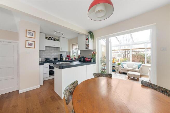 Kitchen/Dining Room