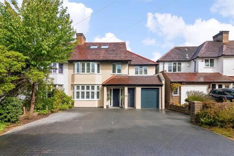 Glebe Close, South Croydon