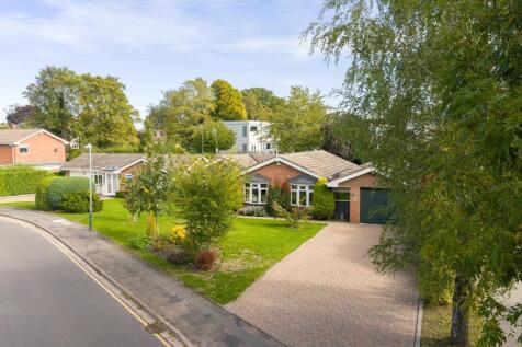 Myton Gardens, Warwick, Warwickshire, CV34