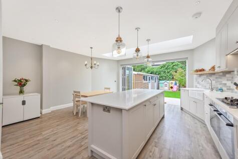 Westway, London, SW20