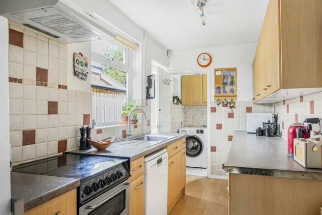 Cleeve View Road | Kitchen