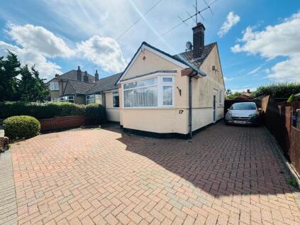 Spinney Hill Crescent, Parklands, Northampton NN3