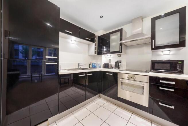 Flat 89, Adriatic Apartments - 0AALjxQLy2Eo3cF1xgL