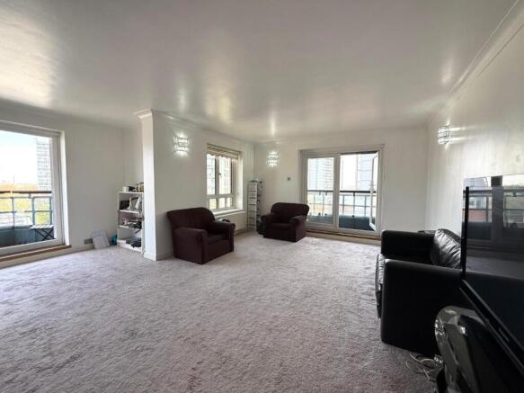 WhatsApp Image 2025-05-22 at 16.15.45 (3).jpeg