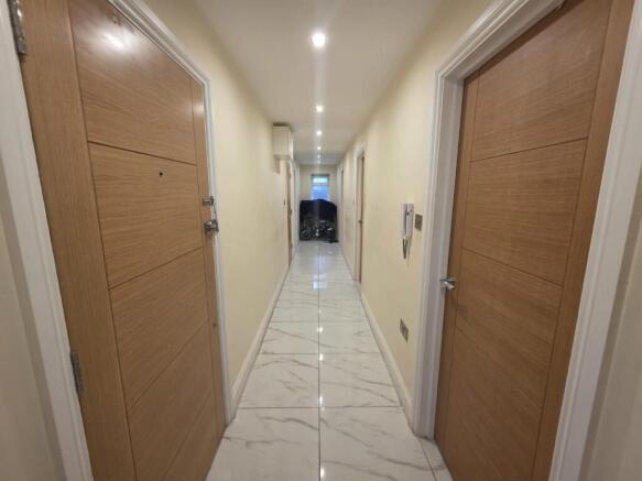 Enterance hallway.jpg