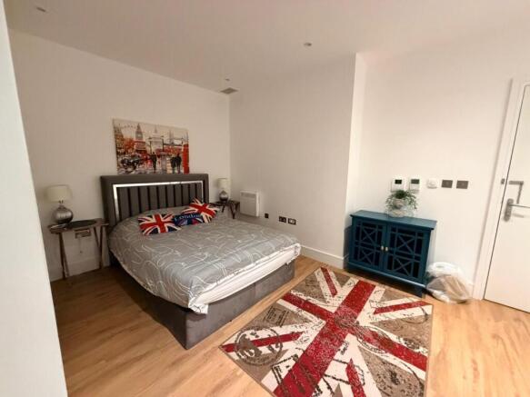 WhatsApp Image 2025-12-03 at 16.30.11 (5).jpeg