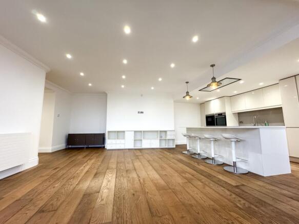 Alex House Marine Parade EweMove-14