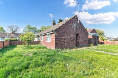 Spurling Close, Cheveley, CB8