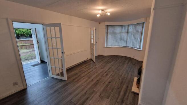 WhatsApp Image 2024-10-16 at 11.23.25 (9).jpeg