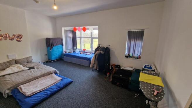 WhatsApp Image 2025-03-20 at 12.09.47.jpeg