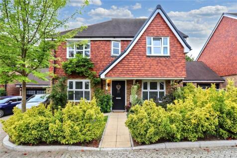 Ridgeway, Haywards Heath, West Sussex, RH17