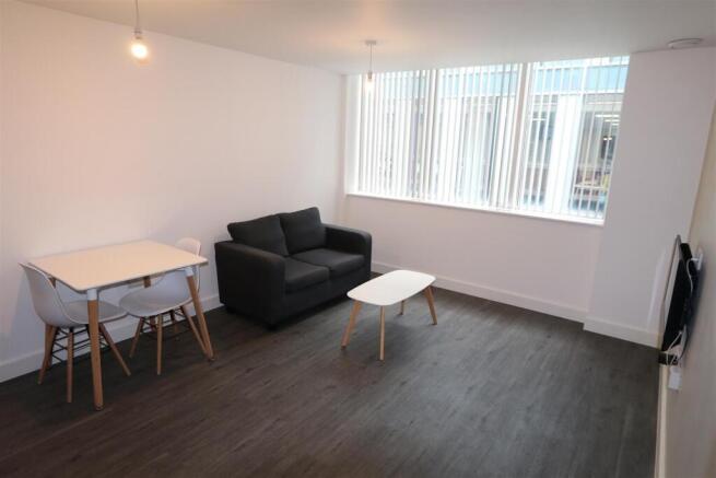 9u0ES-AEqke4jMO9SAQx