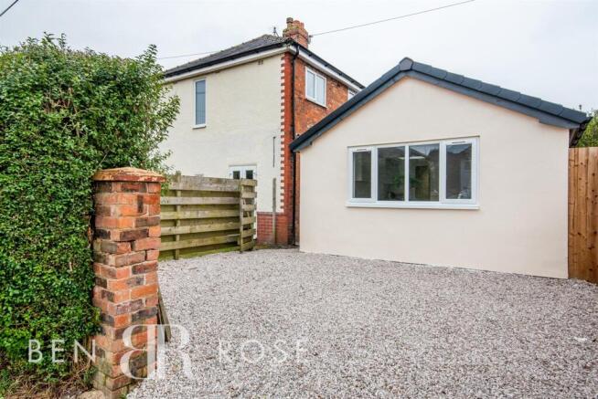 Annex/Driveway