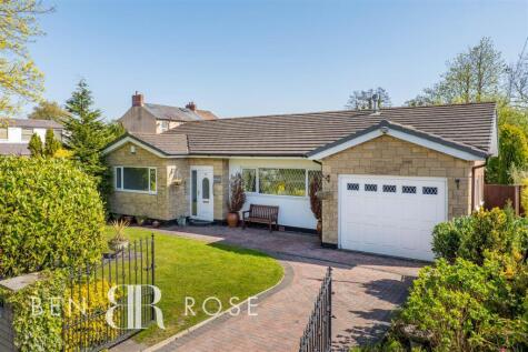 Liverpool Road, Walmer Bridge, Preston