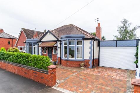 Pembury Avenue, Penwortham, Preston