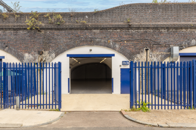 The front of an arch.