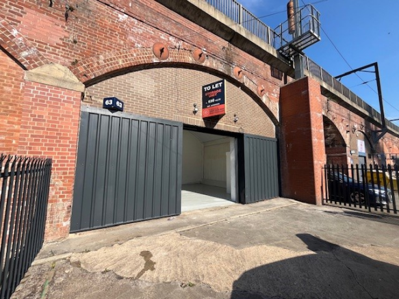 The front of an arch.