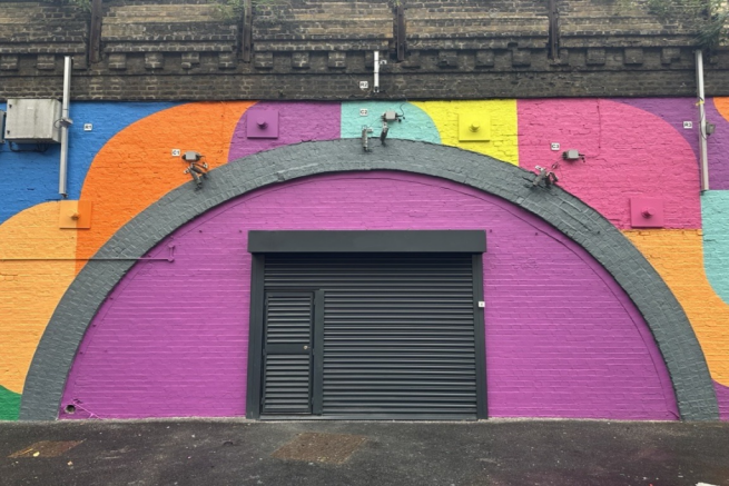 The front of an arch.