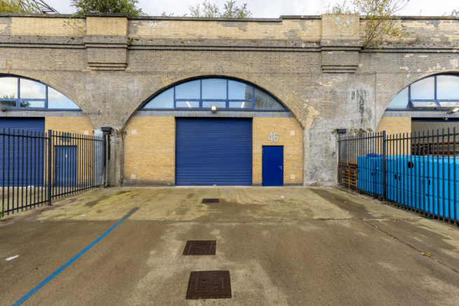 The front of an arch.