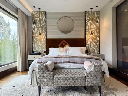 Blenheim House, Crown Square, London SE1