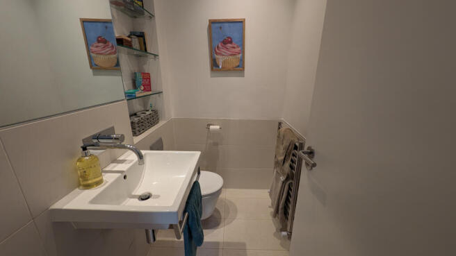 Photo 3