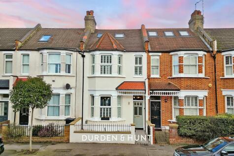 Gordon Road, Wanstead, E11