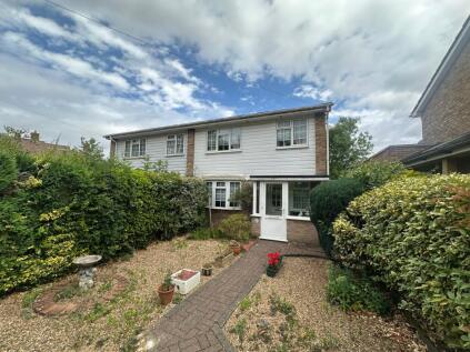 Dudley Close, Bovingdon, HP3