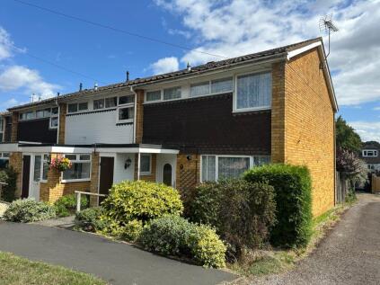 Ryder Close, Bovingdon, HP3