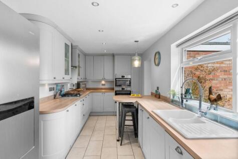 The Furrells, Linton, CB21