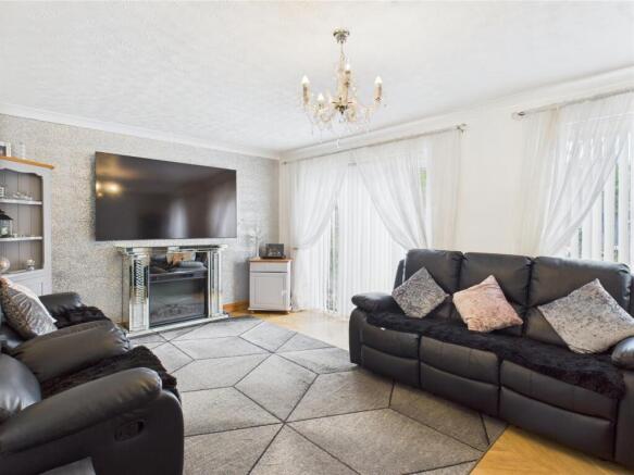 CAM03975G0-PR0109-STILL011 (1).jpg