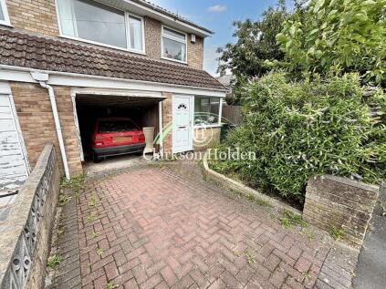 Mickleden Avenue, Fulwood, Preston, PR2 9TA