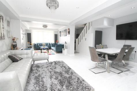 Matlock Crescent, Cheam, Sutton, SM3