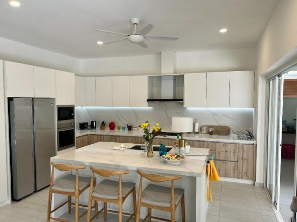 KItchen Island 