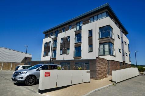 Hythe - 1 bedroom apartment for sale