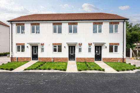 Eastwoodbury Lane, Southend-on-sea, SS2