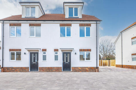 Eastwoodbury Lane, Southend-on-sea, SS2