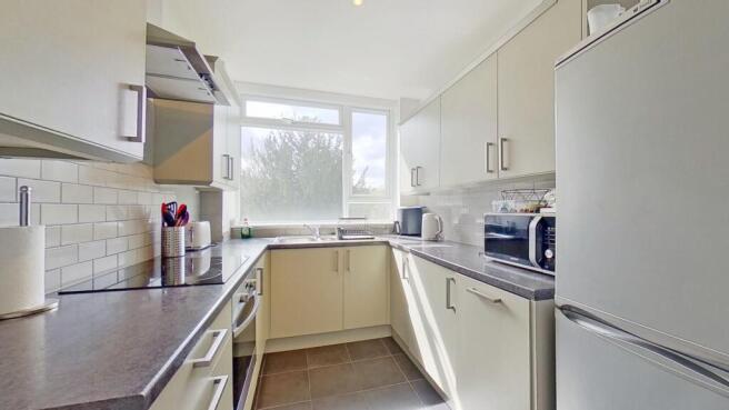 Burton-Lodge-Putney-SW15-04152022_121506.jpg